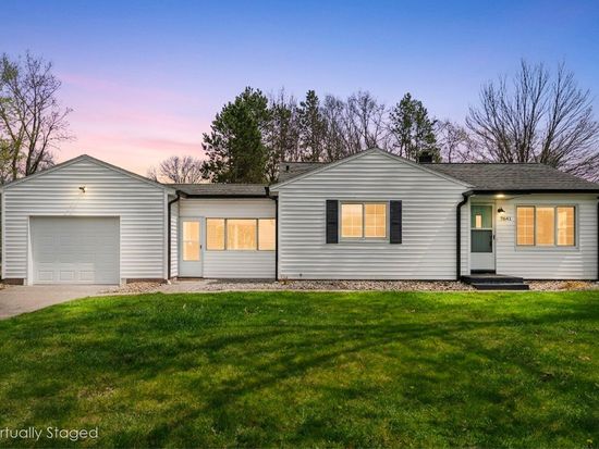 7641 Lake Wood Dr, Portage, MI 49002
