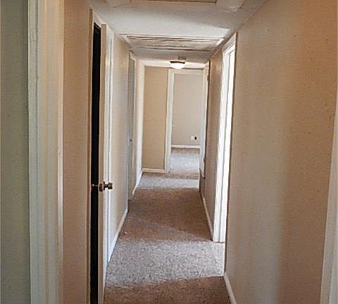 4th image of 5647 Lyndhurst Dr