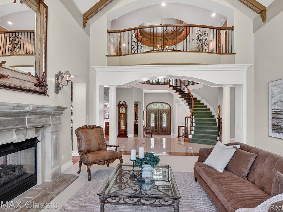 2360 Private Dr, photo 13
