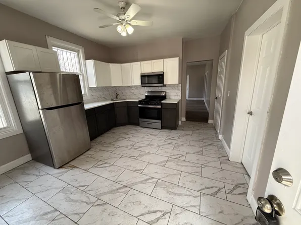 17 William St APT 1, East Orange, NJ 07017