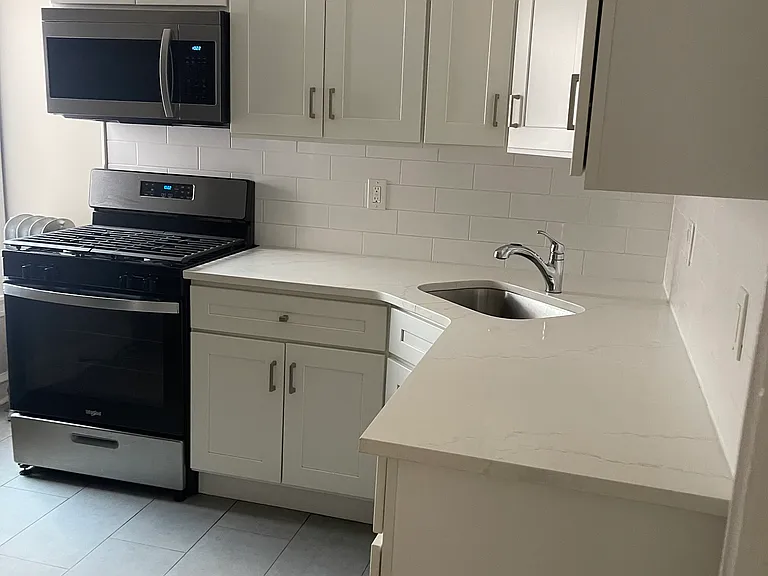 1434 E Lycoming St #2 — Photo 10