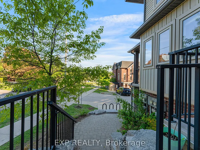 487 East Ave #5 — Photo 6