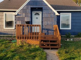 1608 10th St, Tillamook, OR 97141