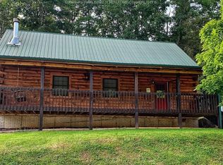 695 Utah Rd, Ravenswood, WV 26164