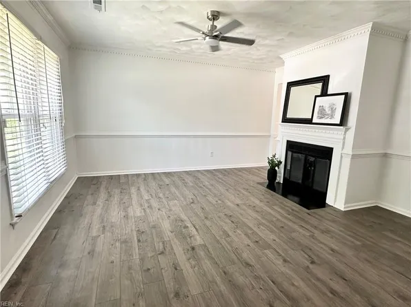 9 King George Quay, Chesapeake, VA 23325