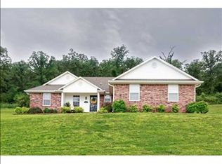 3009 Burnville Rd, Greenwood, AR 72936
