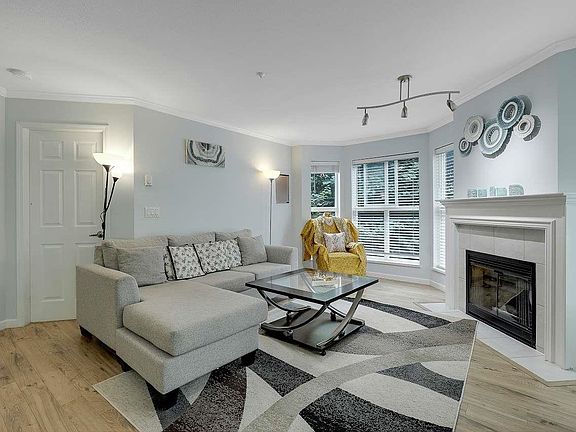3rd image of 12088 66th Ave #218