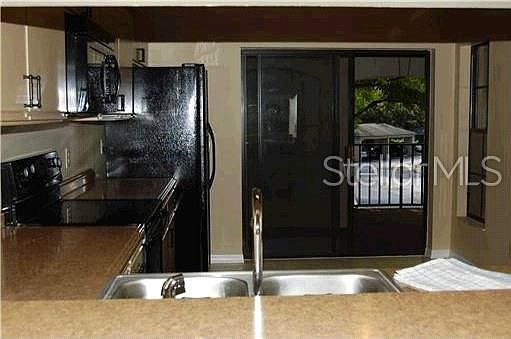 3rd image of 1076 Kensington Park Ct Unit 206