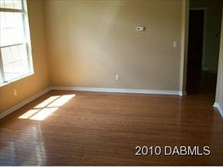 4th image of 1896 Creekwater Blvd