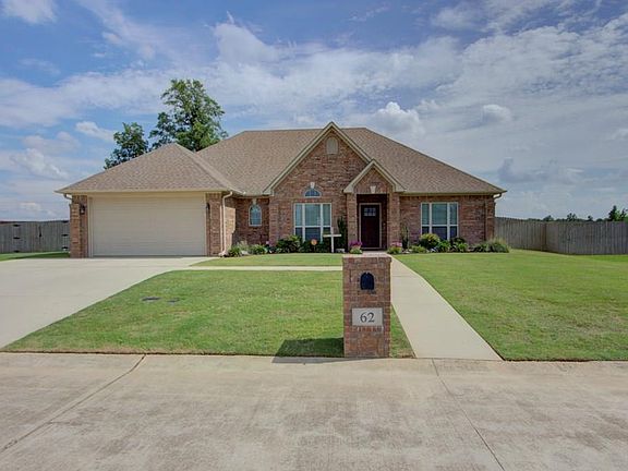2nd image of 62 Chester Field Cir