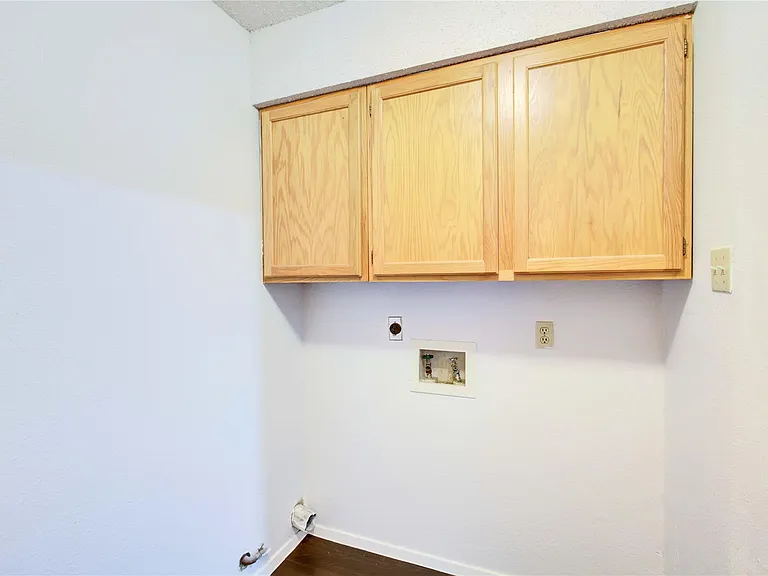 2807 Firecrest Dr — Photo 5