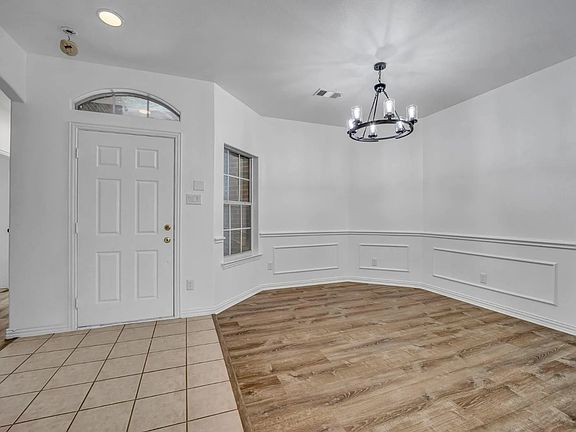 4th image of 314 Mesquite Hill Dr