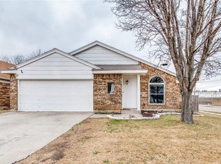 7741 Misty Ridge Dr N, Fort Worth, TX 76137