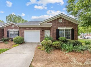 124 Lohr St, Lexington, NC 27292