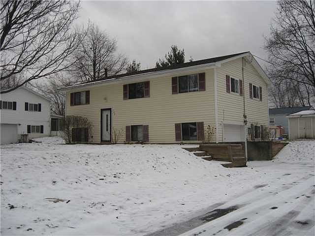 1st image of 126 Buckley Pl