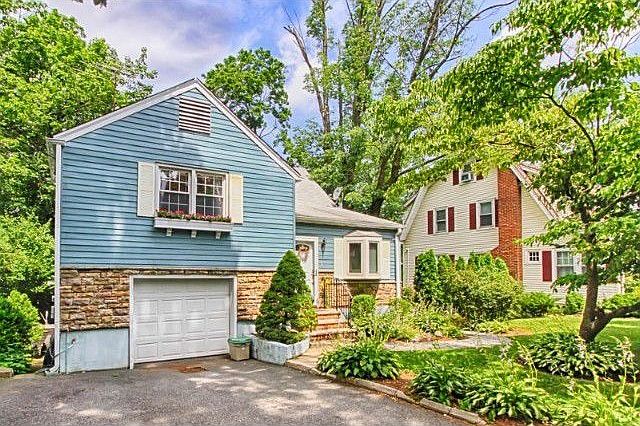 1st image of 111 Lane Ave