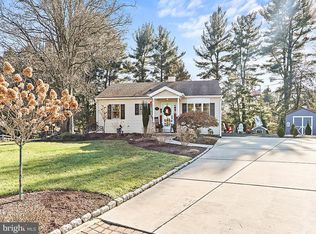 22 Elm Ter, Doylestown, PA