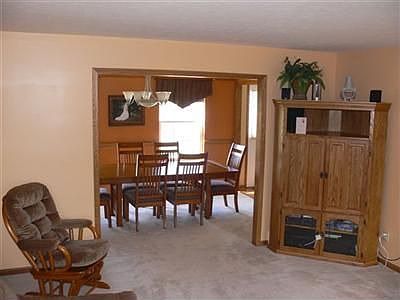 5th image of 3879 Stonegate Dr