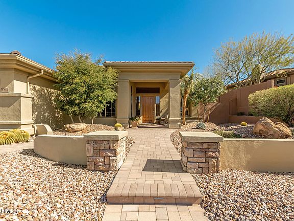 2nd image of 2238 W Camargo Dr
