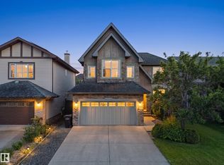 1682 Hector Rd NW, Edmonton, AB T6R 3B8