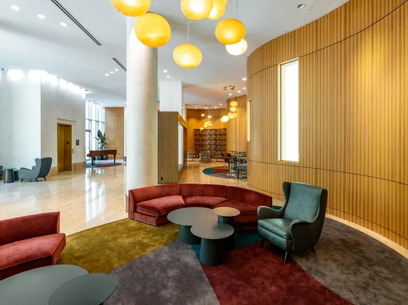 505 West 37th Street image 10 of 13