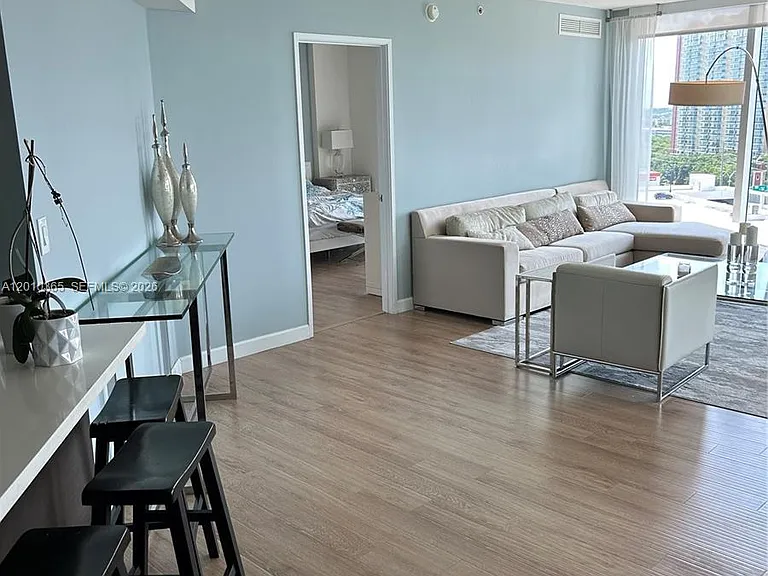 150 Sunny Isles Blvd #1-1103 — Photo 8