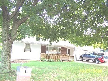 1st image of 10 Orchard Ln