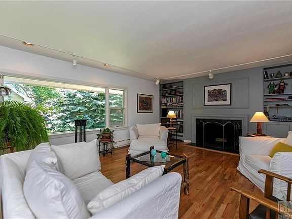 5th image of 552 Highland Park Dr