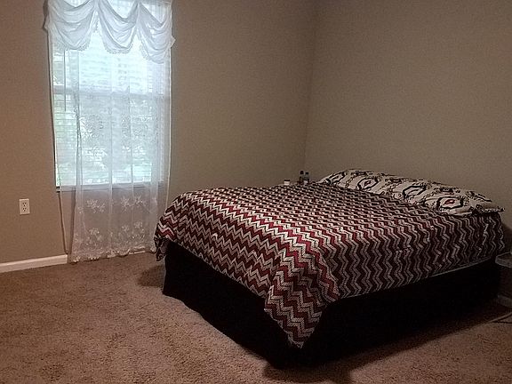 4th image of 8208 Osteen St