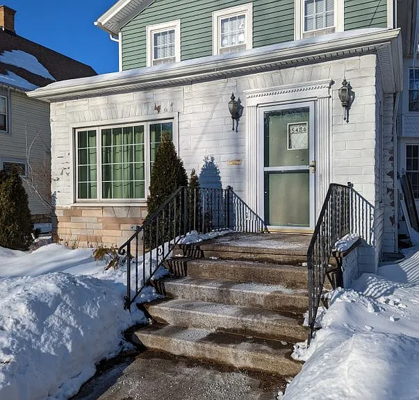 5486 Broadway St — Photo 21