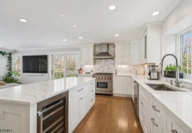 5 Farley Rd — Photo 4