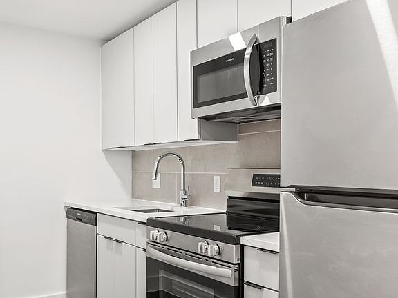 2nd image of 6701 & 6707 14th St NW #1400-LL2