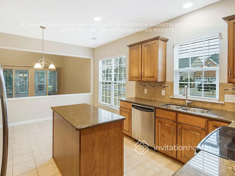 6204 Woodland Commons Dr — Photo 6