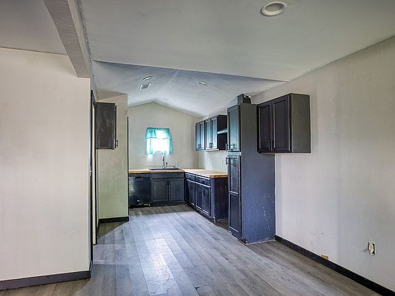 4th image of 206 Lilly Dr