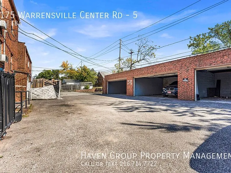 5175 Warrensville Center Rd #5 — Photo 23