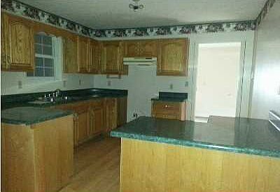 5th image of 25 Oak Dr