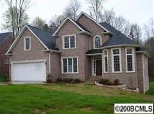 2632 Golden Bell Dr, Gastonia, NC 28056