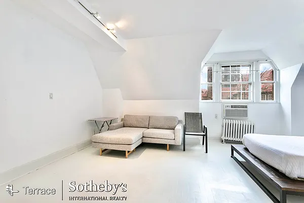 Sold by Terrace Sotheby's International Realty | media 19