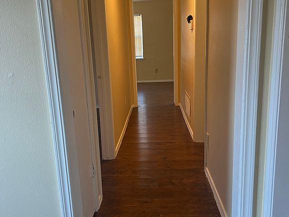5th image of 3536 NW 51st St APT 304