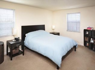 705 N Wayne St APT 205, Arlington, VA 22201