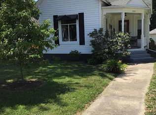 308 S 7th St, Auburn, IL 62615