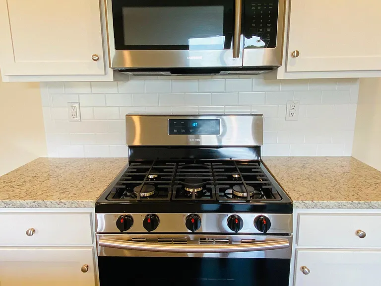 3681 Prospect Point Dr — Photo 12