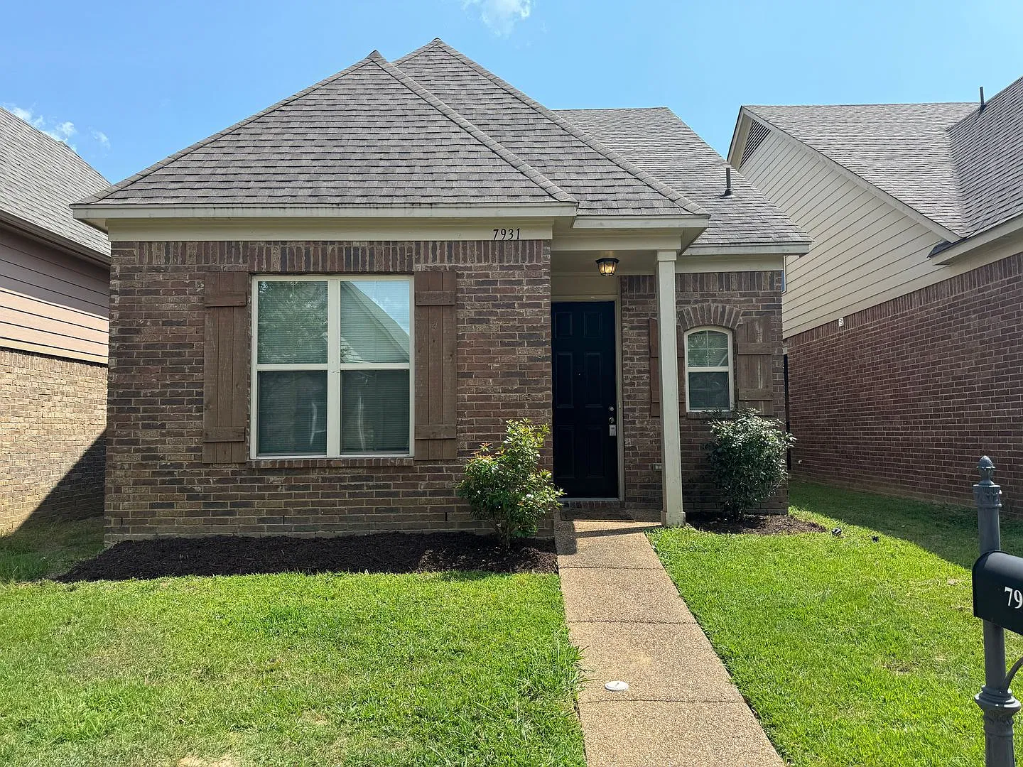 Welcome to 7931 Bay Meadow Circle South! — Photo 1