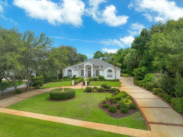 129 Country Club Dr W, Destin, FL 32541