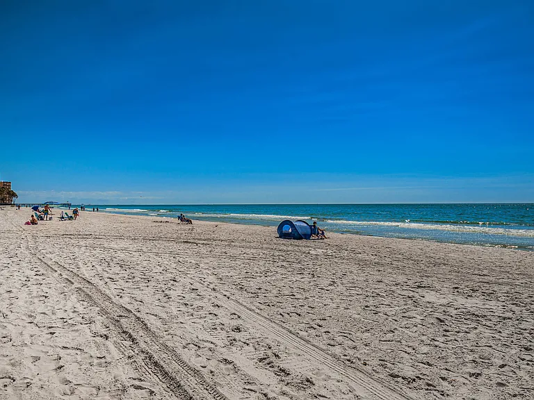 16800 Gulf Blvd #5 — Photo 51