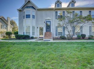 27 Columbus Dr #110, Franklin Park, NJ 08823