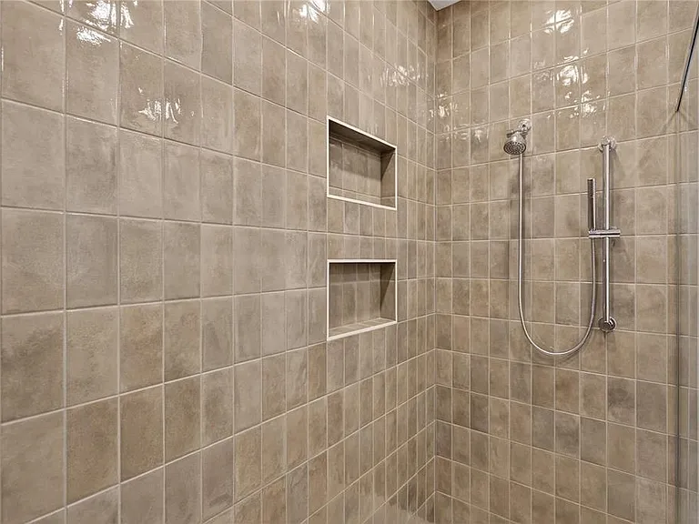 2926 Sailhouse Dr — Photo 20