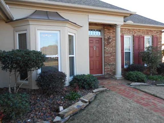 4th image of 8824 Green Chase Dr