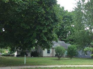 726 E Washington Center Rd, Fort Wayne, IN 46825