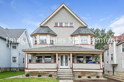 1376 Gladys Ave #1 Photo 1